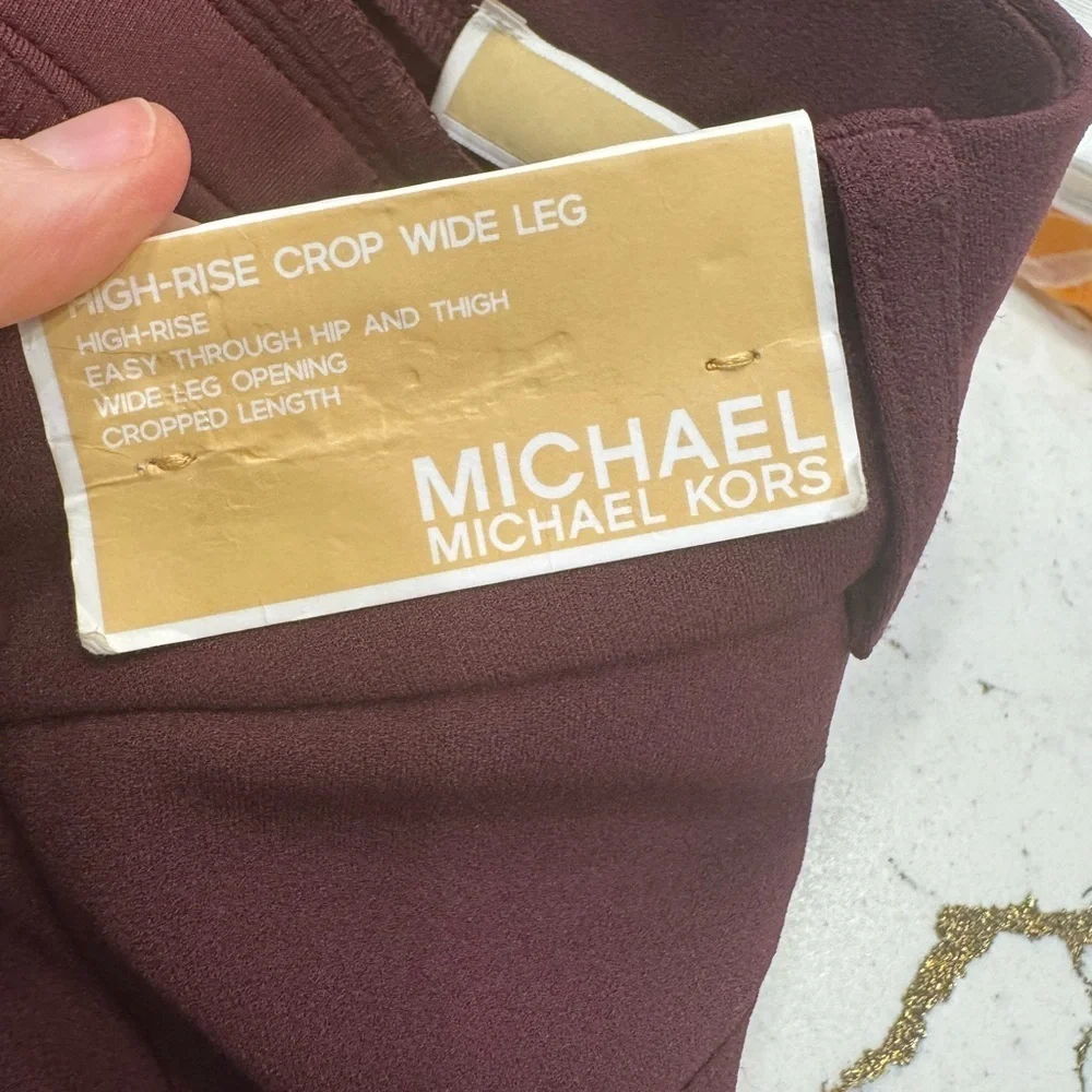 MICHAEL MICHAEL KORS MK Belt Wide Leg High Rise Crop Burgundy Pants Size 2 NWT